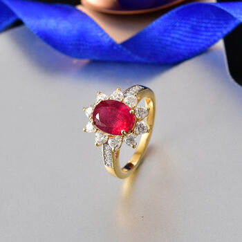 D'Joy - Herzensbl&uuml;te Afrikanischer Rubin (Fissure gef&uuml;llt), Moissanit Ring 925 Silber 750 Gelbgold Vermeil (Gr&ouml;&szlig;e 17.00) ca. 5.16 ct