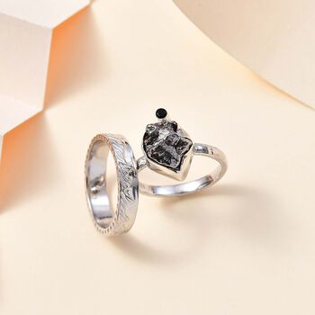 2er-Set- Meteorit und schwarze Spinell-Ringe - 9,04 ct.