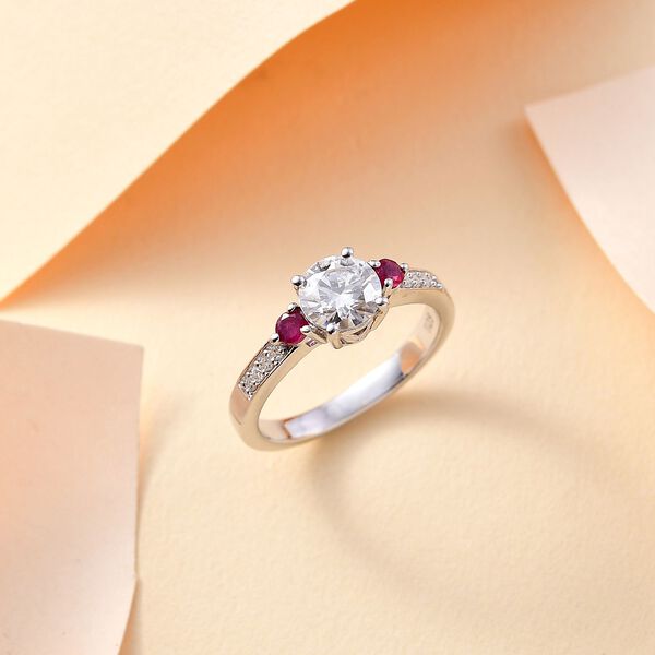 Moissanit und afrikanischer Rubin-Ring - 1,30 ct. image number 2