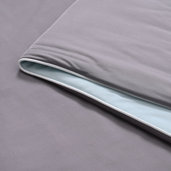 Serenity Night Wende-Kühlsteppdecke, Zwei-Ton, 135×200cm, Hellblau und Dunkelgrau image number 7