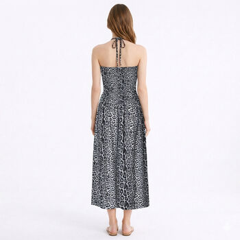 Langes Neckholder-Kleid, schwarz und wei&szlig;