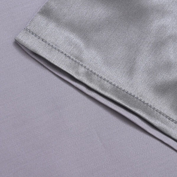 SERENITY NIGHT: 2er-Set - Kissenbezüge aus 100% Maulbeerseide, Grau  image number 2