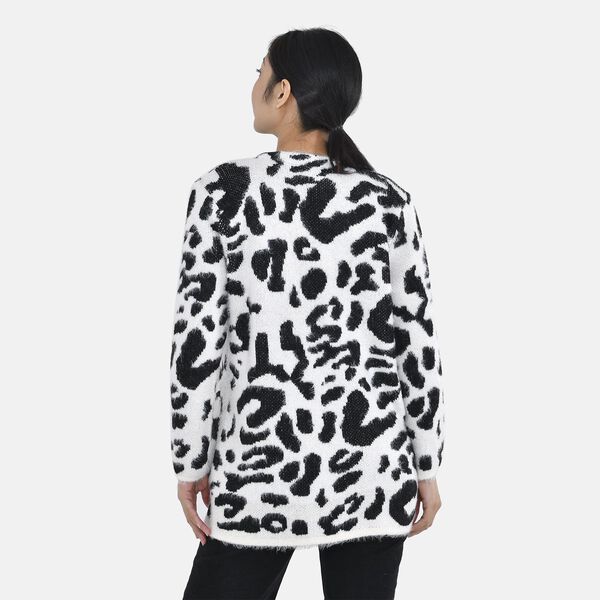 Winter-Kapuzenpullover mit 2 Taschen, Leopardenmuster, Schwarz und wei&szlig; image number 2