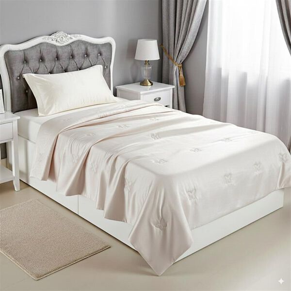 Serenity Night 100% Maulbeerseide Seidendecke mit 350gsm Seidenf&uuml;llung, 135x200cm, Perlmutt