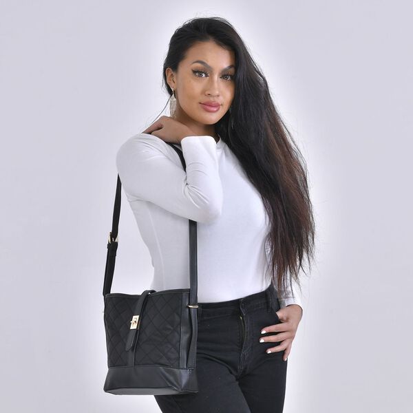 Gesteppte Umh&auml;ngetasche, Karomuster, beige image number 2