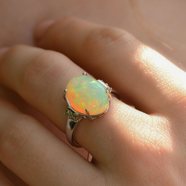 LUXORO AAA nat&uuml;rlicher, &auml;thiopischer Welo Opal und Diamant Ring in 585 Gold - 3,90 ct. image number 6