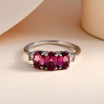 Lotus Granat und wei&szlig;er Diamant-Ring, 925 Silber platiniert  ca. 1,74 ct