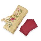 Eleganter Schmuckorganizer aus Satin mit Stickerei und 5 Premium-Poliert&uuml;chern, 20 x 9 cm, Gold