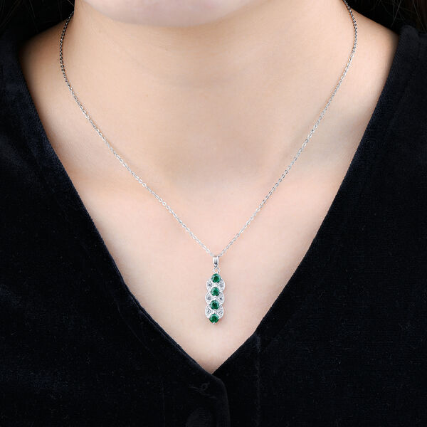 AAA Kagem sambischer Smaragd und Zirkon-Anh&auml;nger mit Kette - 0,94 ct. image number 4