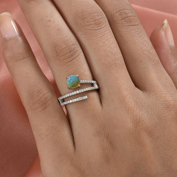 Natürlicher, äthiopischer Opal und Zirkon-Ring - 0,89 ct. image number 3