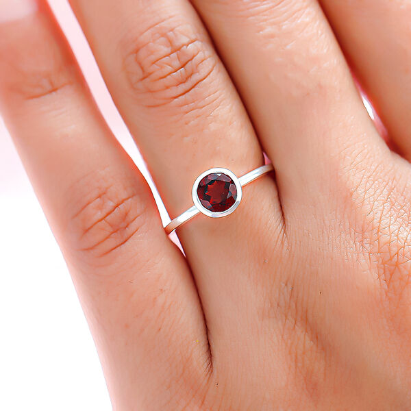 Roter Granat-Ring, 925 Silber  ca. 0,99 ct image number 3