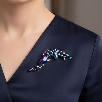 Wei&szlig;er Kristall Brosche emailliert