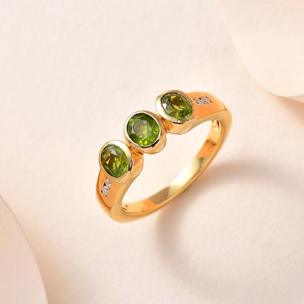 AA Nat&uuml;rlicher, italienischer Vesuvianit, Wei&szlig;er Zirkon Ring, 925 Silber Gelbgold Vermeil, (Gr&ouml;&szlig;e 20.00), ca. 1.45 ct image number 2