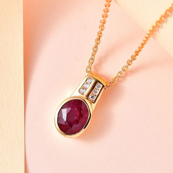 Afrikanischer Rubin (Fissure gef&uuml;llt), Wei&szlig;er Zirkon Schmuckset 925 Silber vergoldet ca. 2.41 ct image number 2