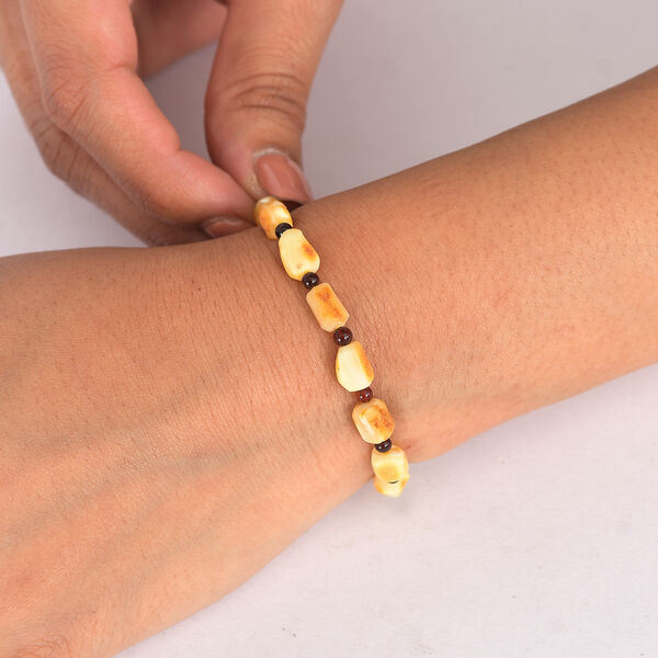 Flexibles Karamellbernstein Armband - 30 ct. image number 3