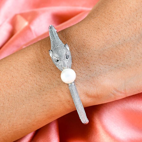 S&uuml;&szlig;wasserperle und schwarzer Spinell-Armreif image number 3