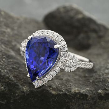 RHAPSODY zertifiziert und gepr&uuml;ft AAAA Tansanit und VS-EF Diamant Ring in 950 Platin - 7,50 ct.