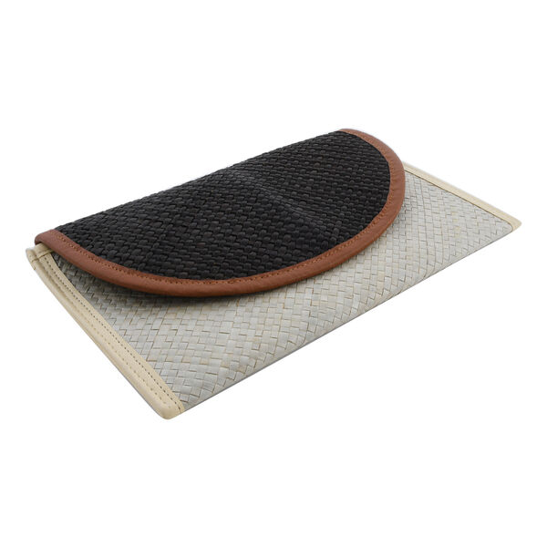 Clutch aus Pandan Blättern, Schwarz image number 2