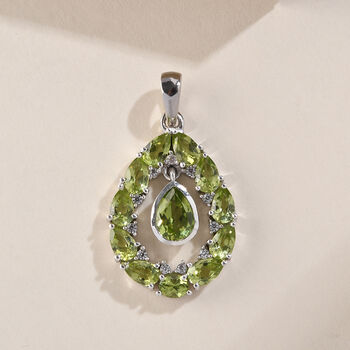 Nat&uuml;rlicher Peridot-Anh&auml;nger in Silber, 3,32 ct.