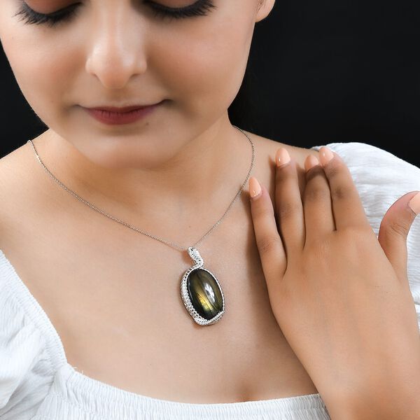 Labradorit-Anh&auml;nger mit Kette - 33,88 ct. image number 2