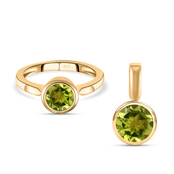 2er-Set, nat&uuml;rlicher Peridot-Solit&auml;r-Ring und Anh&auml;nger in Silber, 2,63 ct.