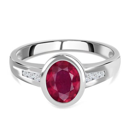 Afrikanischer Rubin, wei&szlig;er Zirkon Ring, 925 Silber platiniert (Gr&ouml;&szlig;e 21.00) ca. 1.97 ct