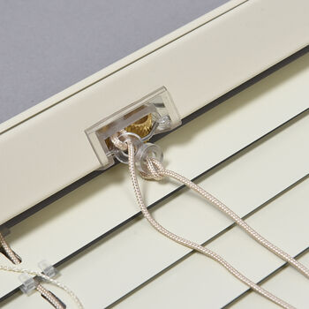 Klemmjalousie aus Aluminium, Beige&nbsp;
