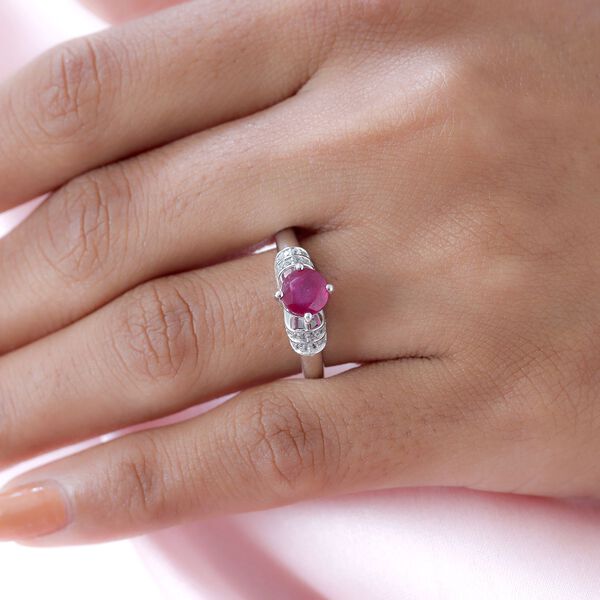 Afrikanischer Rubin und wei&szlig;er Zirkon-Ring - 1,53 ct. image number 3