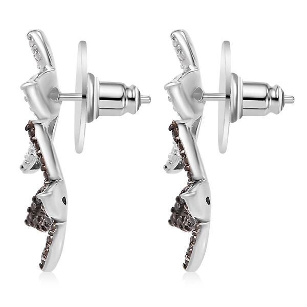 Schmetterlingsohrringe mit weißen und grünen Diamantakzenten image number 3