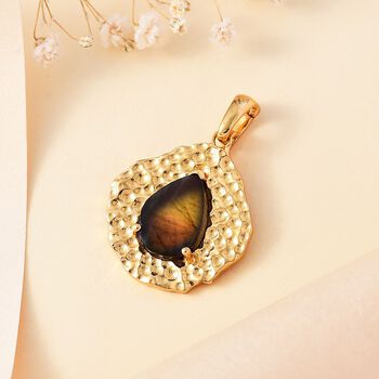 Labradorit Anh&auml;nger - 2,93 ct.