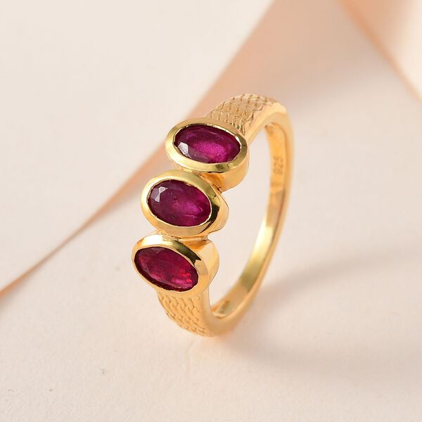 Afrikanischer Rubin (Fissure gefüllt) Ring, 925 Silber Gelbgold Vermeil (Größe 19.00) ca. 2.17 ct image number 2