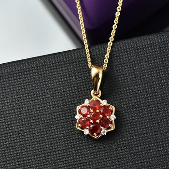 D'Joy AA mexikanischer Kirschfeuer-Opal und Moissanit Anh&auml;nger mit 50cm Kette - 0,47 ct.