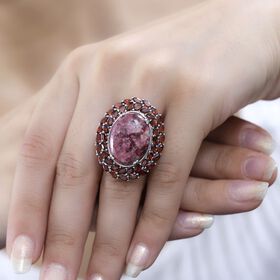 AA Thulit und roter Granat-Ring - 23,69 ct.