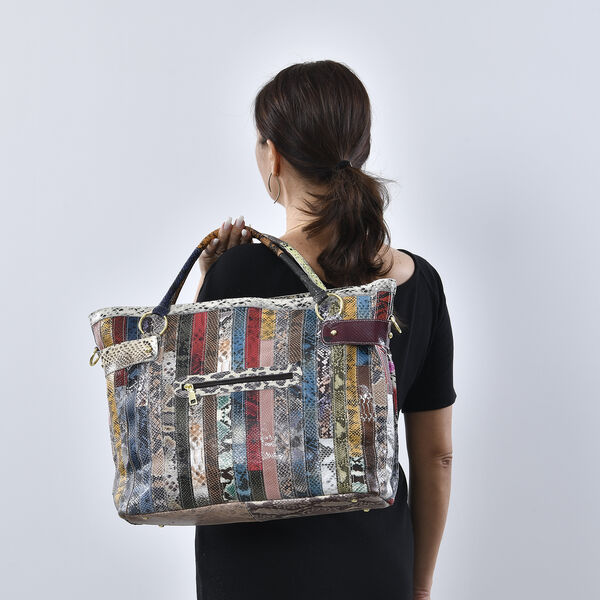 Chaos by Elsie: Patchwork Schultertasche aus 100% echtem Leder mit RFID Schutz, Gr&ouml;&szlig;e 43x15x32 cm, Punkt-Muster image number 3