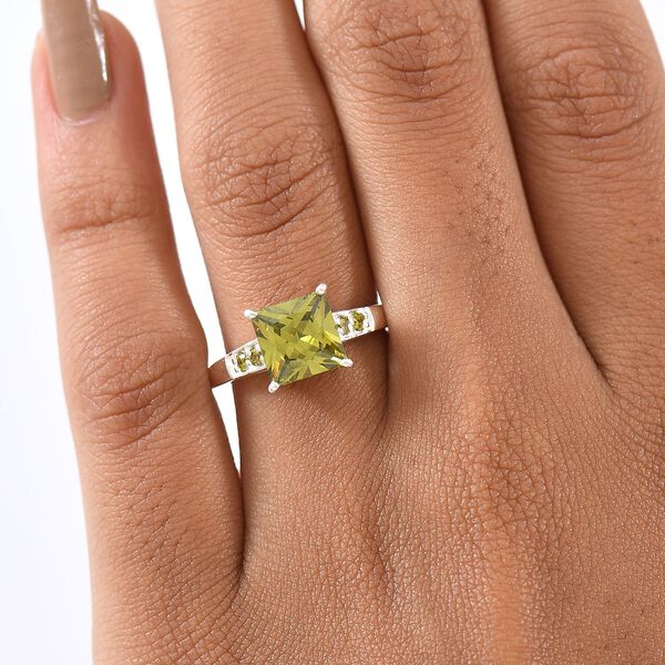 Peridot kubischer Zirkonia-Ring - 4,55 ct. image number 3