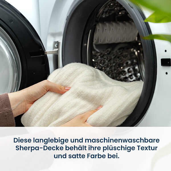 Serenity Night- wolkenweiche Kunstfell-Sherpa-Decke, Weiß image number 4