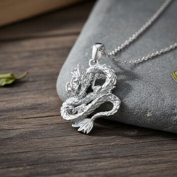 Drachen-Anh&auml;nger mit 44,5+5cm Kette in Silberton