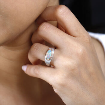 Nat&uuml;rlicher, &auml;thiopischer Welo Opal-Ring - 0,91 ct.