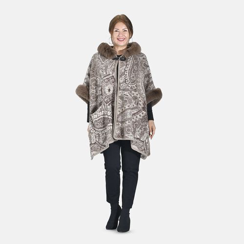 LA MAREY - Kunstfell Poncho mit Kapuze, One Size, Braun image number 0