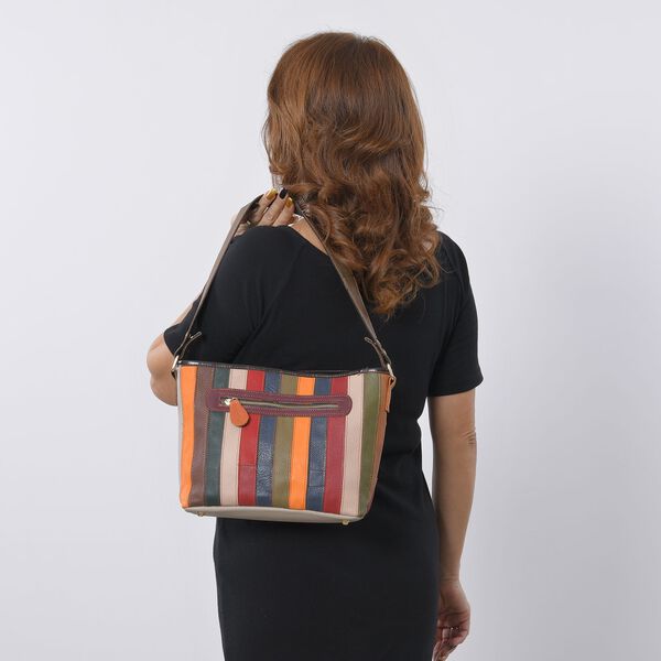 CHAOS BY ELSIE - Umh&auml;nge-Patchworktasche aus 100% echtem Leder mit Streifenmuster, 25x11x22 cm, V-Muster, glattes Leder image number 3