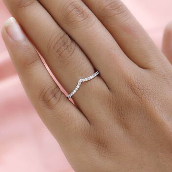ILIANA SI-GH Diamant Herz Wishbone Ring in 750 Wei&szlig;gold - 0,20 ct.