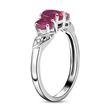 Afrikanischer Rubin (Fissure gef&uuml;llt) Ring 925 Silber Platiniert (Gr&ouml;&szlig;e 17.00) ca. 1,30 ct