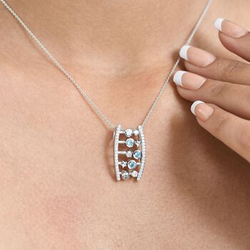 GP Celestial Kollektion- Schweizer Blautopas, Zirkon und blauer Saphir Anh&auml;nger mit 50cm Kette - 1,45 ct.