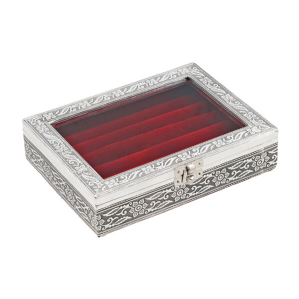 Handgefertigte Ringbox aus Aluminium mit Blumenmuster und Kratzschutzfutter in Rot
