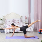Rutschfeste Fitness-Yogamatte mit Trageriemen, Lila image number 1