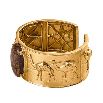 Skript Stein Armreif mit Kamelmotiven, 19 cm - 32,63 ct.