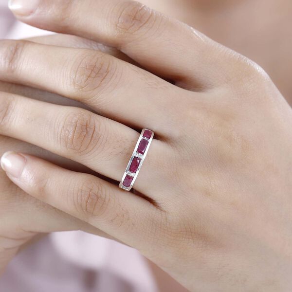 Afrikanischer Rubin und Zirkon-Ring - 1,54 ct. image number 3