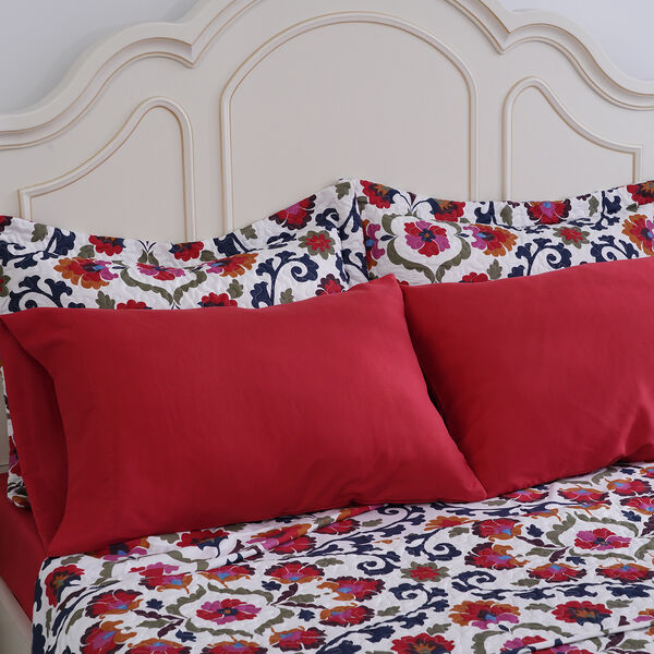 SERENITY NIGHT: 3er-Set, Quilt und 2 Kissenbez&uuml;ge, 240x260 und 2 mal 50x75 cm, Wei&szlig;-Rot image number 4