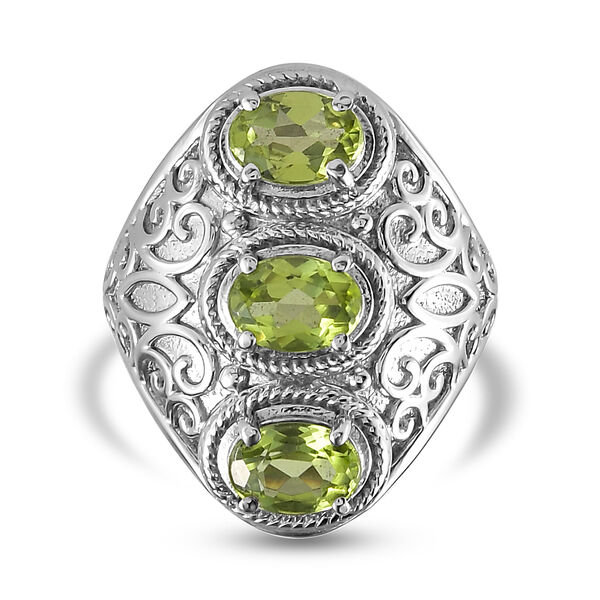 Nat&uuml;rlicher Peridot Ring Edelstahl  ca. 2,39 ct
