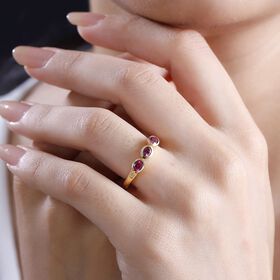 Labor roter Beryll und Diamant-Ring - 0,52 ct.